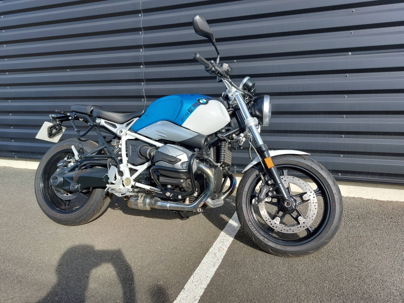 BMW R