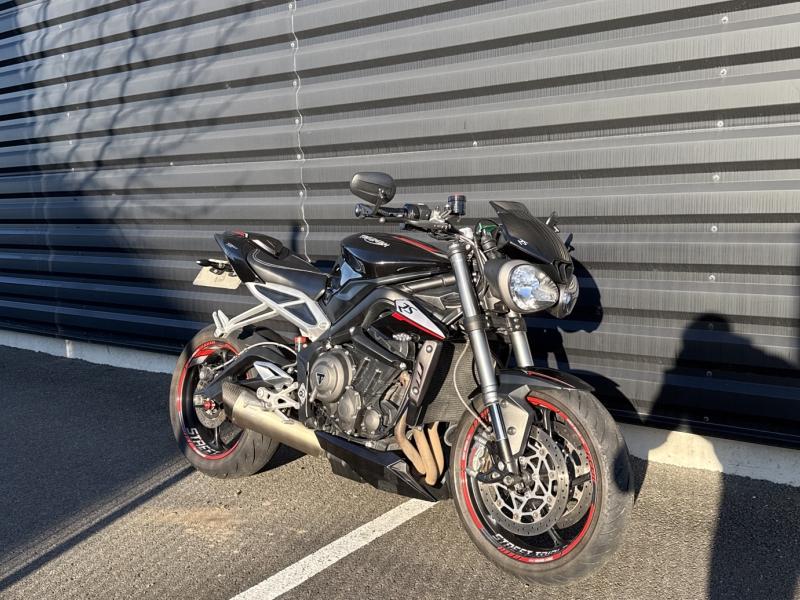 TRIUMPH Street Triple